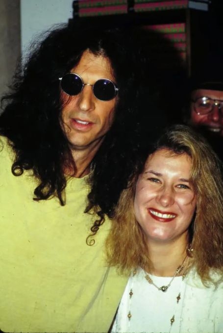 Image of Howard Stern with his first wife Alison Berns